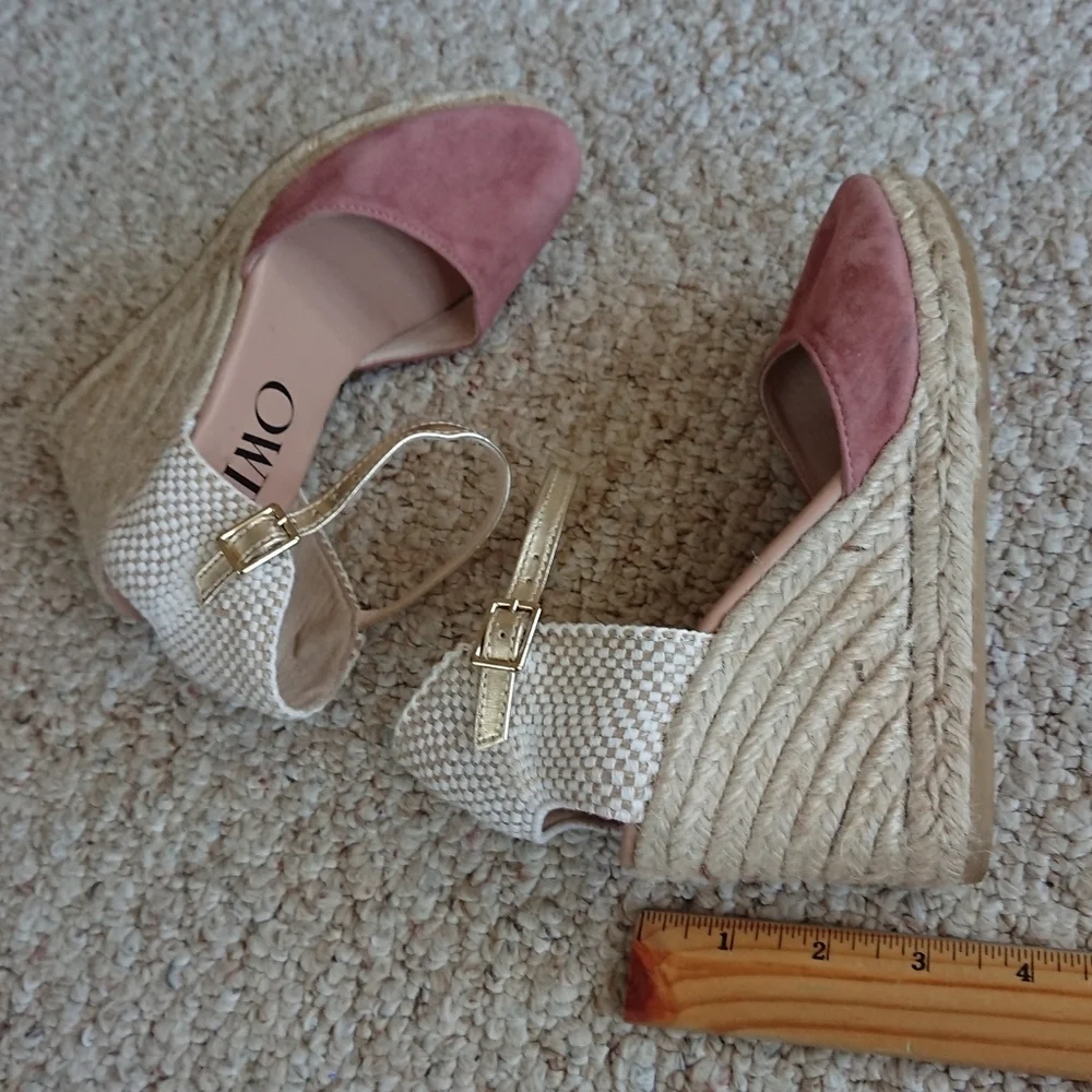 Anthropologie Gaimo Cielo mauve Pink suede Wedge Sandals size 6